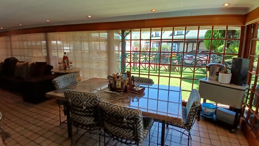 5 Bedroom Property for Sale in Vaalview Gauteng