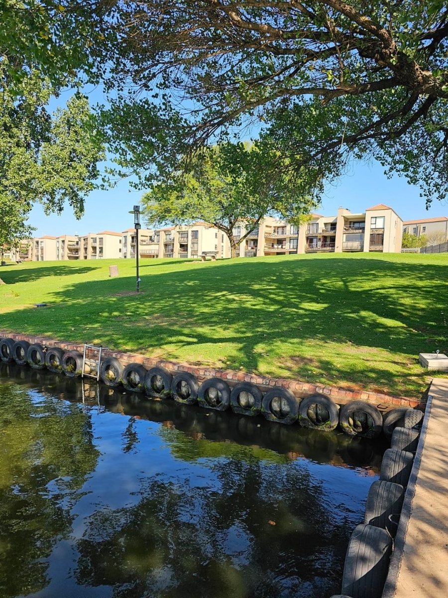 2 Bedroom Property for Sale in Vanderbijlpark SW 5 Gauteng