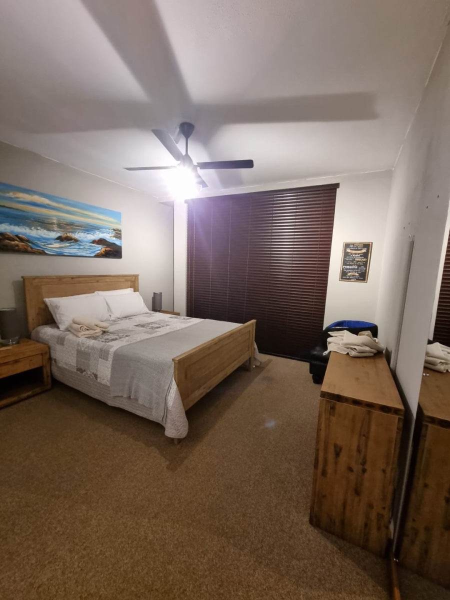 2 Bedroom Property for Sale in Vanderbijlpark SW 5 Gauteng