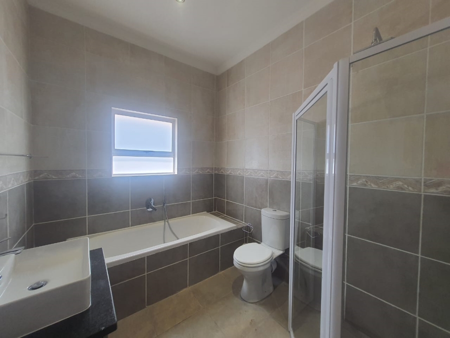 3 Bedroom Property for Sale in Vanderbijlpark SE 10 Gauteng