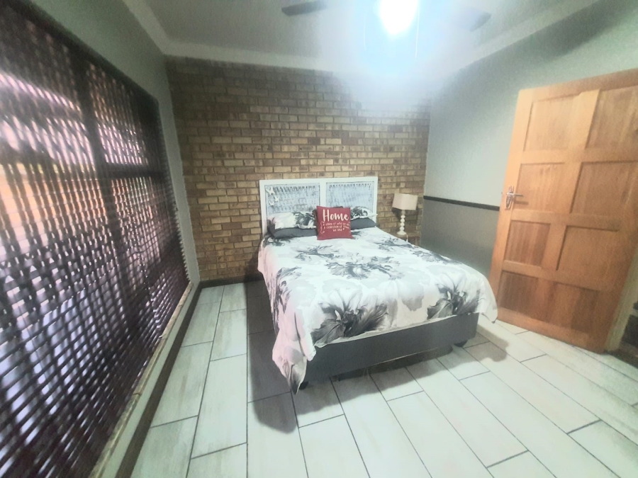 3 Bedroom Property for Sale in Flora Gardens Gauteng