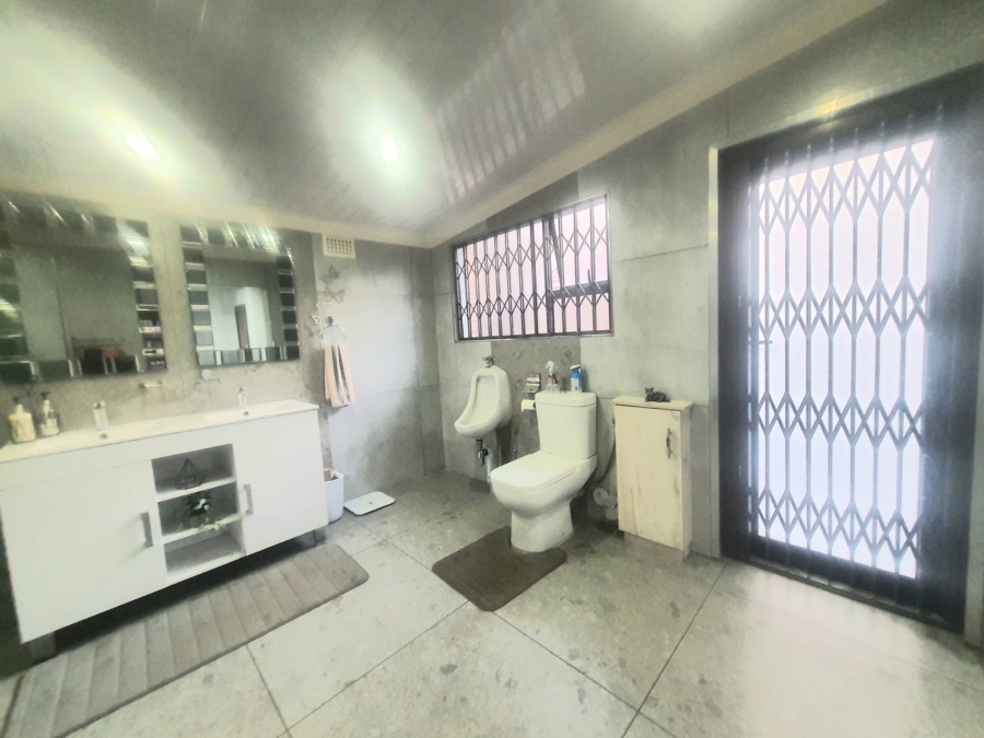 3 Bedroom Property for Sale in Flora Gardens Gauteng