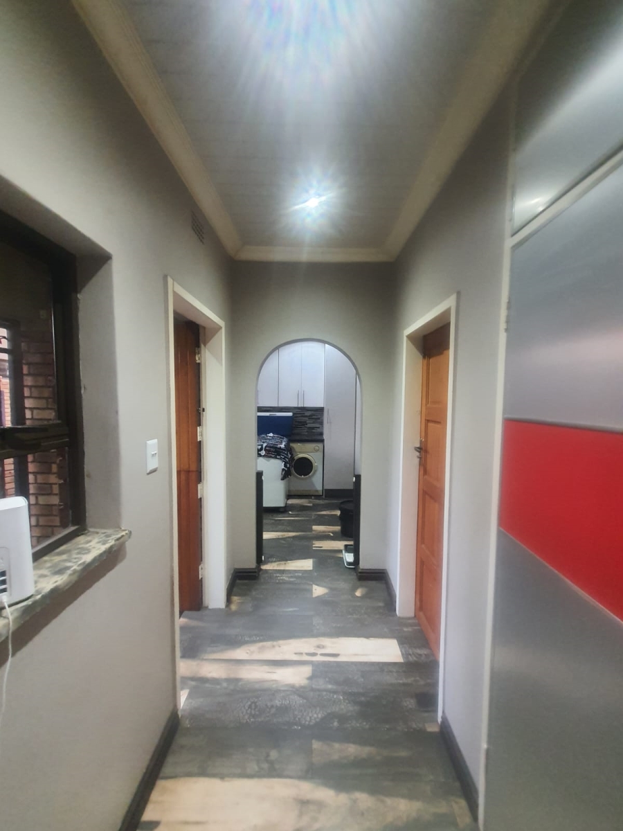 3 Bedroom Property for Sale in Flora Gardens Gauteng