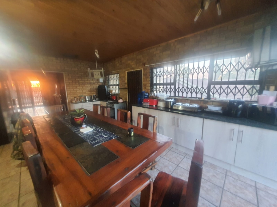 3 Bedroom Property for Sale in Flora Gardens Gauteng