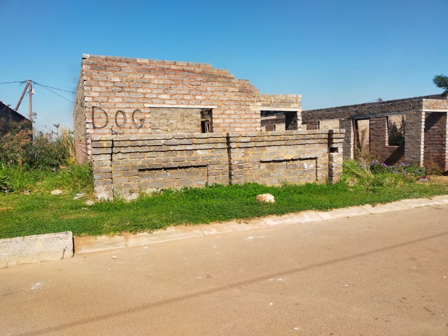 0 Bedroom Property for Sale in Mohlakeng Gauteng