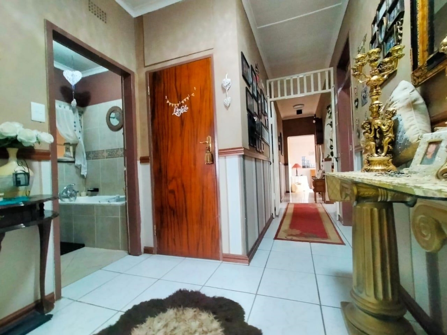 2 Bedroom Property for Sale in Westonaria Gauteng