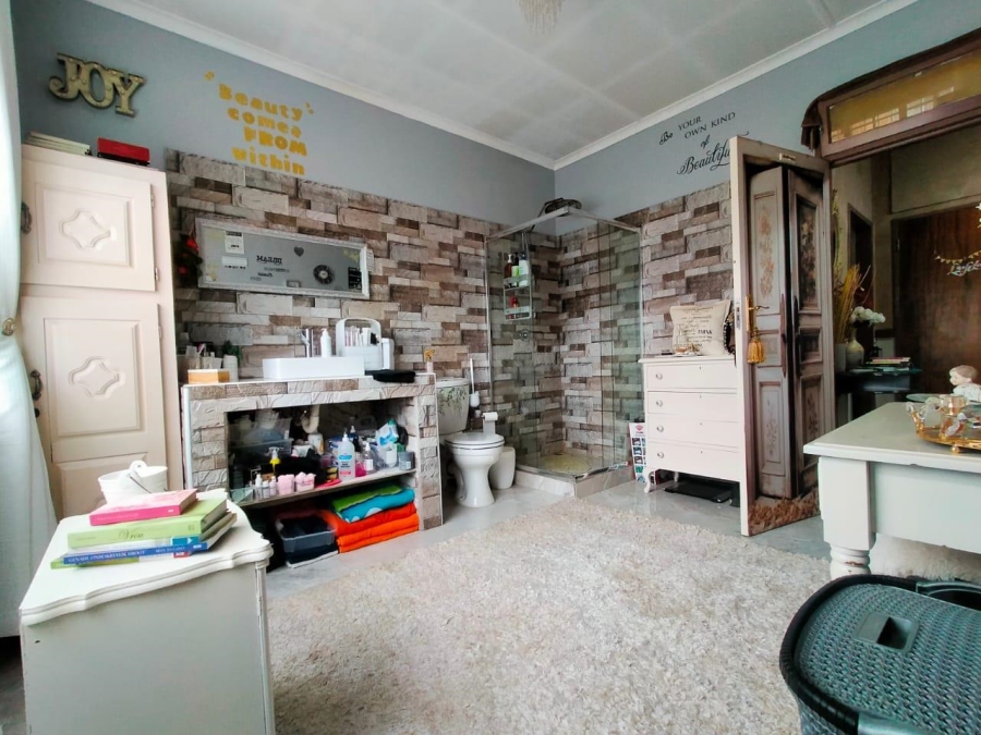 2 Bedroom Property for Sale in Westonaria Gauteng
