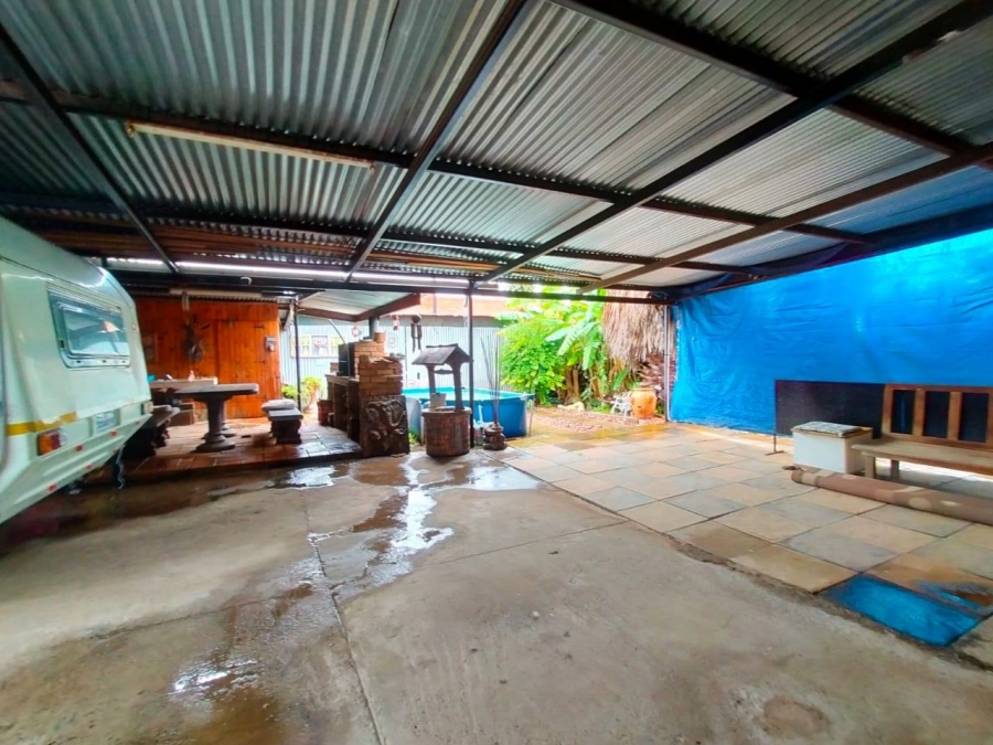 2 Bedroom Property for Sale in Westonaria Gauteng