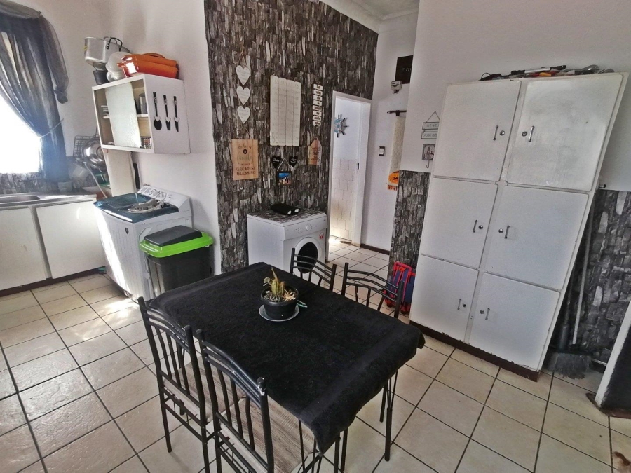 4 Bedroom Property for Sale in West Village Gauteng