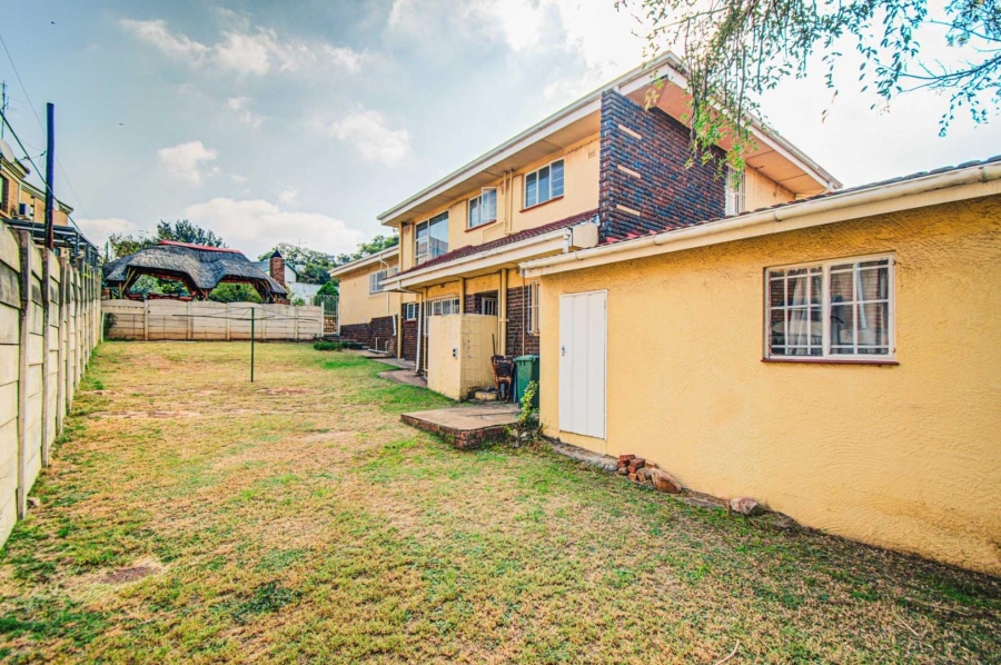 4 Bedroom Property for Sale in South Crest Gauteng