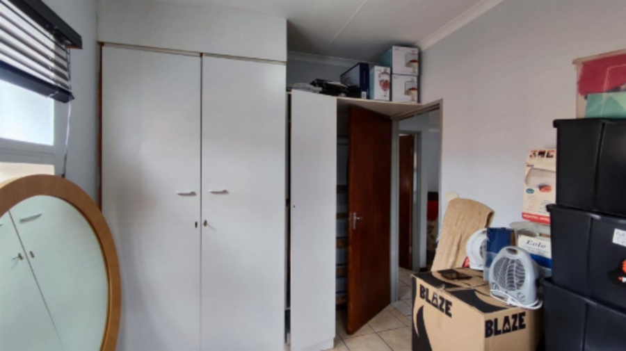 2 Bedroom Property for Sale in New Redruth Gauteng