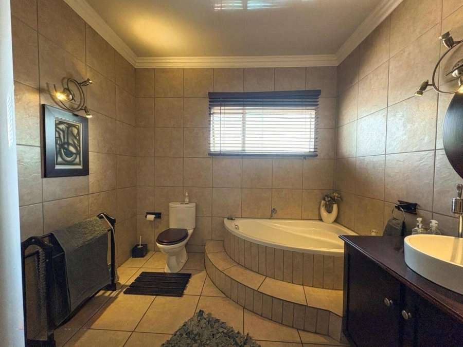 7 Bedroom Property for Sale in Libradene Gauteng