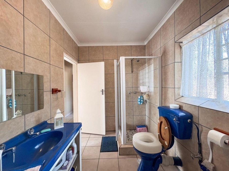 7 Bedroom Property for Sale in Libradene Gauteng