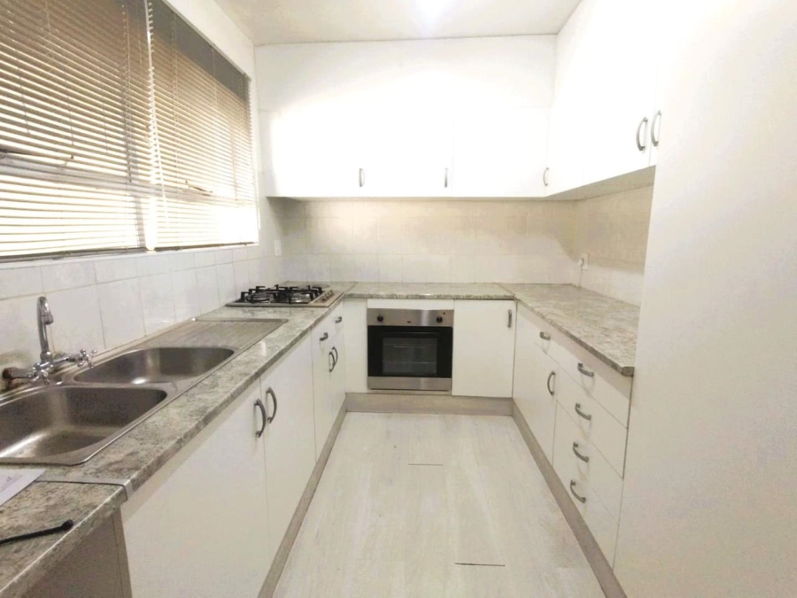 3 Bedroom Property for Sale in Farrarmere Gauteng