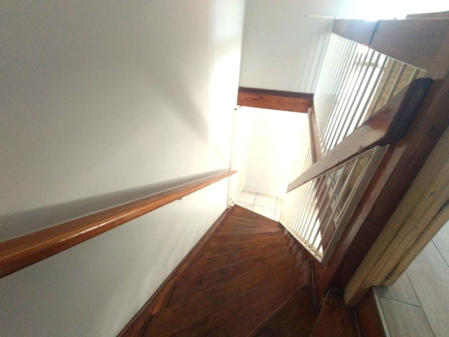 3 Bedroom Property for Sale in Farrarmere Gauteng