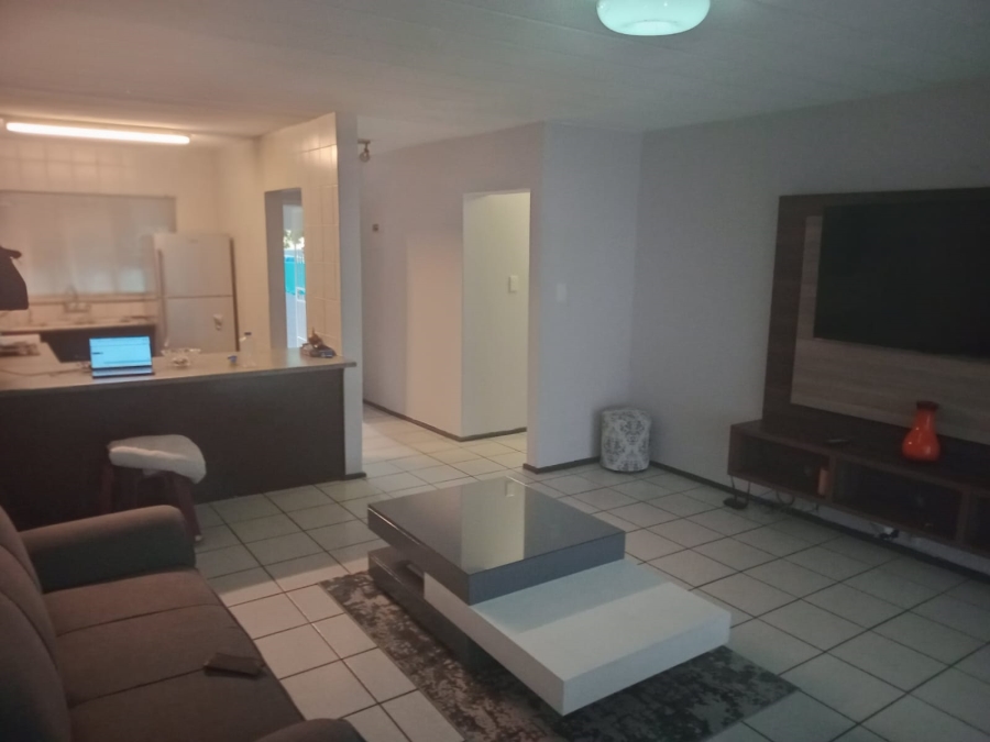 2 Bedroom Property for Sale in Florida Gauteng
