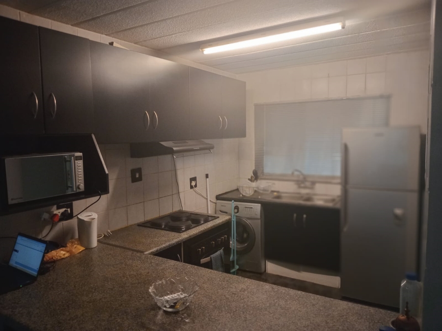 2 Bedroom Property for Sale in Florida Gauteng