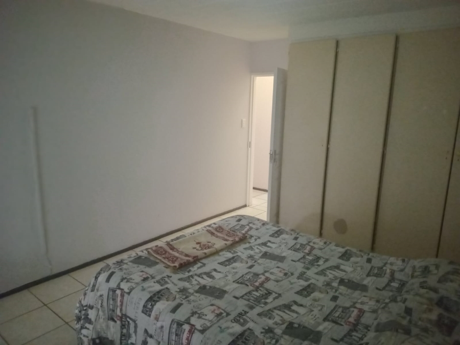 2 Bedroom Property for Sale in Florida Gauteng