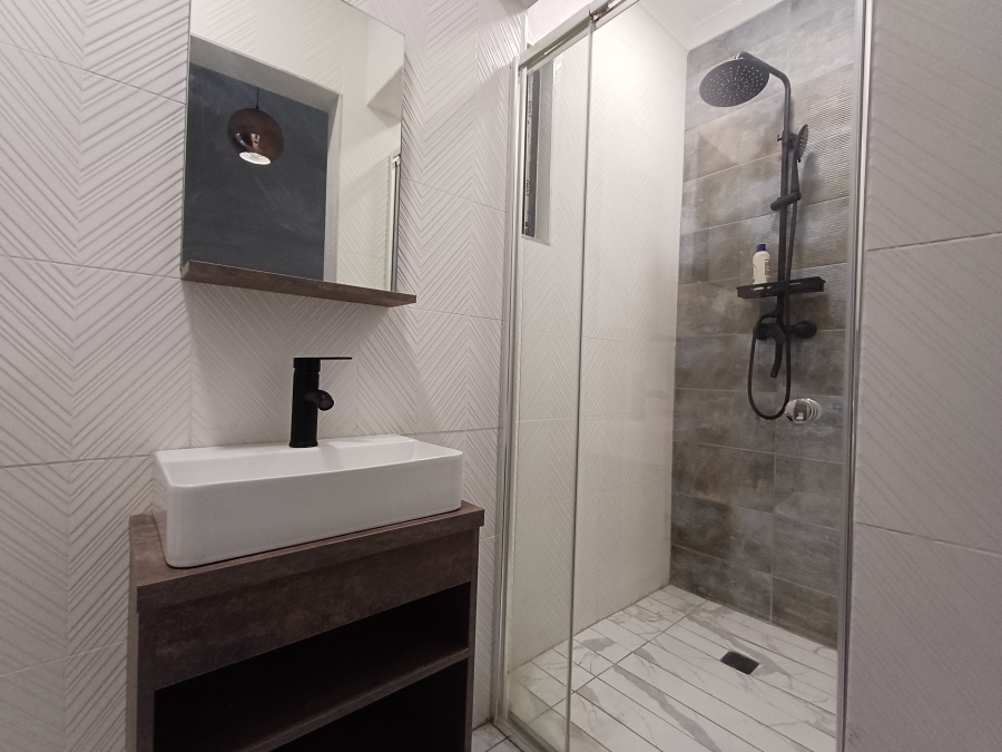 1 Bedroom Property for Sale in Eden Glen Gauteng