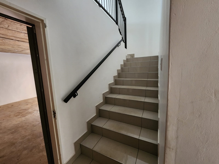 5 Bedroom Property for Sale in Wierda Park Gauteng