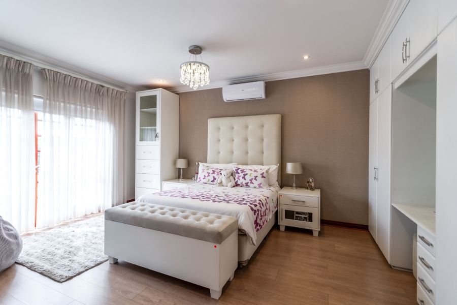 4 Bedroom Property for Sale in Bedfordview Gauteng