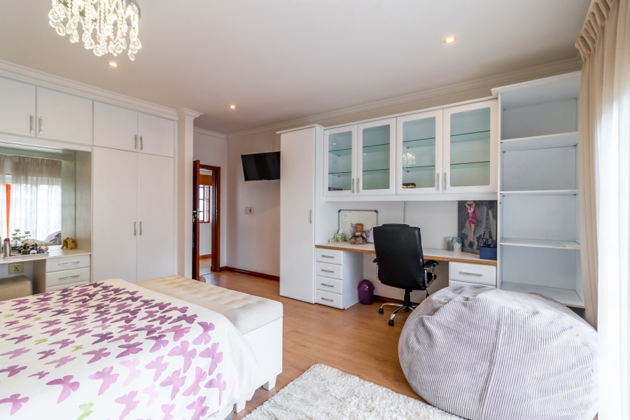 4 Bedroom Property for Sale in Bedfordview Gauteng