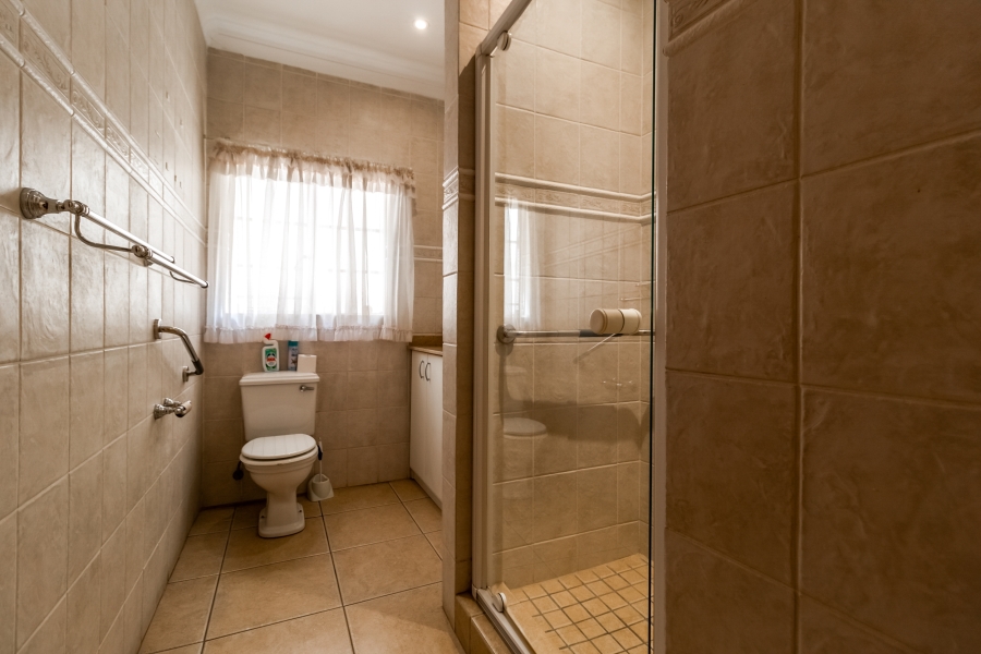 4 Bedroom Property for Sale in Bedfordview Gauteng