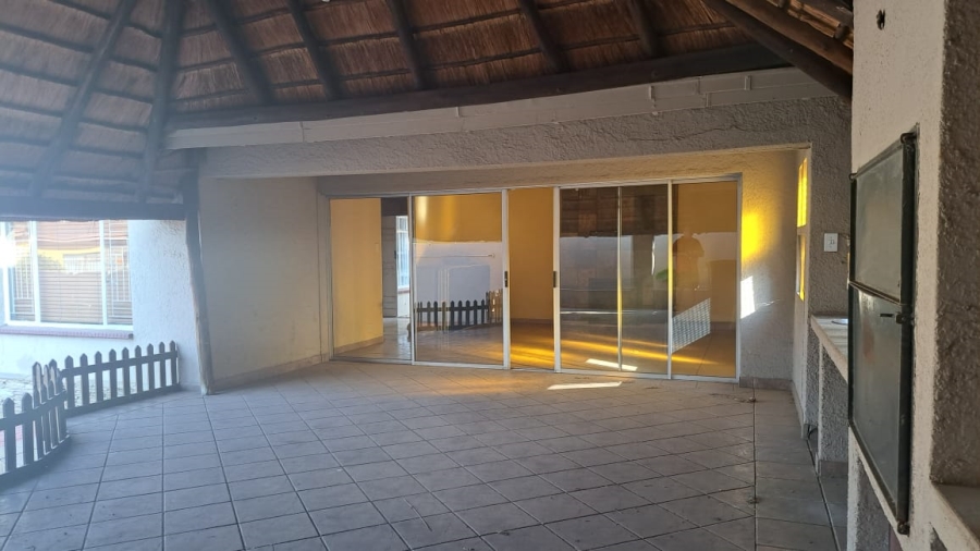 5 Bedroom Property for Sale in Vanderbijlpark SE 7 Gauteng