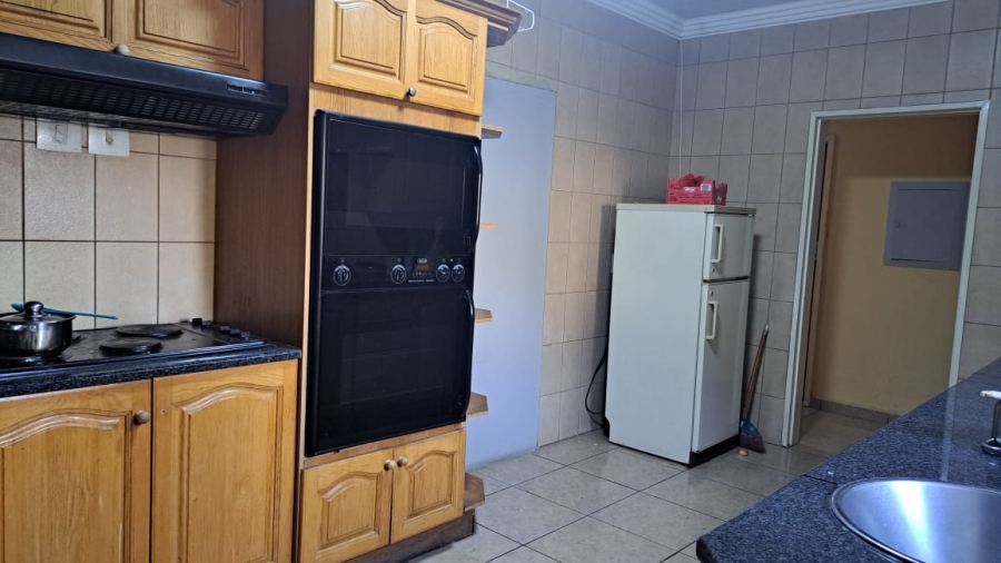 5 Bedroom Property for Sale in Vanderbijlpark SE 7 Gauteng
