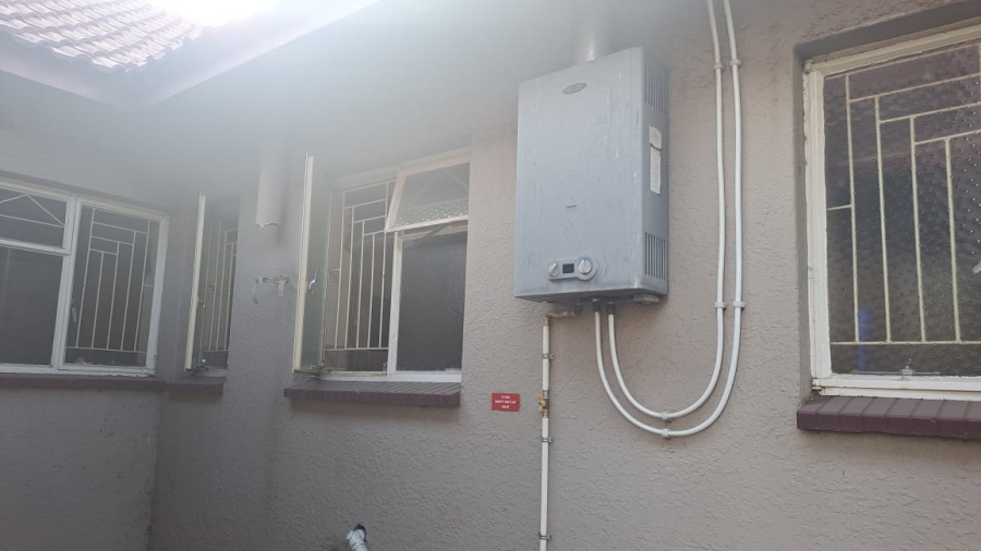 5 Bedroom Property for Sale in Vanderbijlpark SE 7 Gauteng