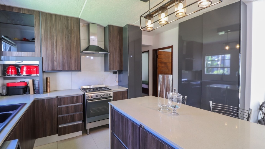2 Bedroom Property for Sale in Melrose North Gauteng