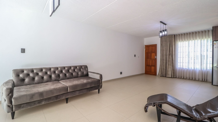 2 Bedroom Property for Sale in Melrose North Gauteng