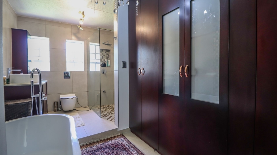 2 Bedroom Property for Sale in Melrose North Gauteng