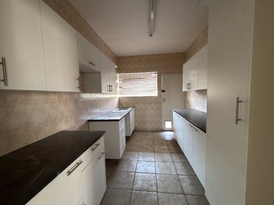 3 Bedroom Property for Sale in Denlee Gauteng