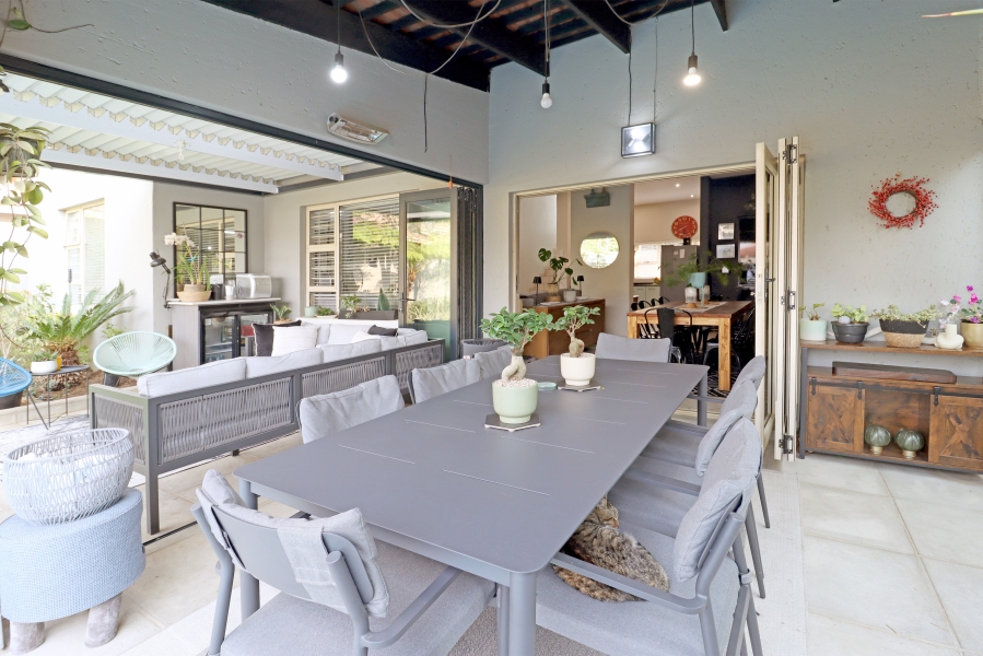 4 Bedroom Property for Sale in North Riding Gauteng
