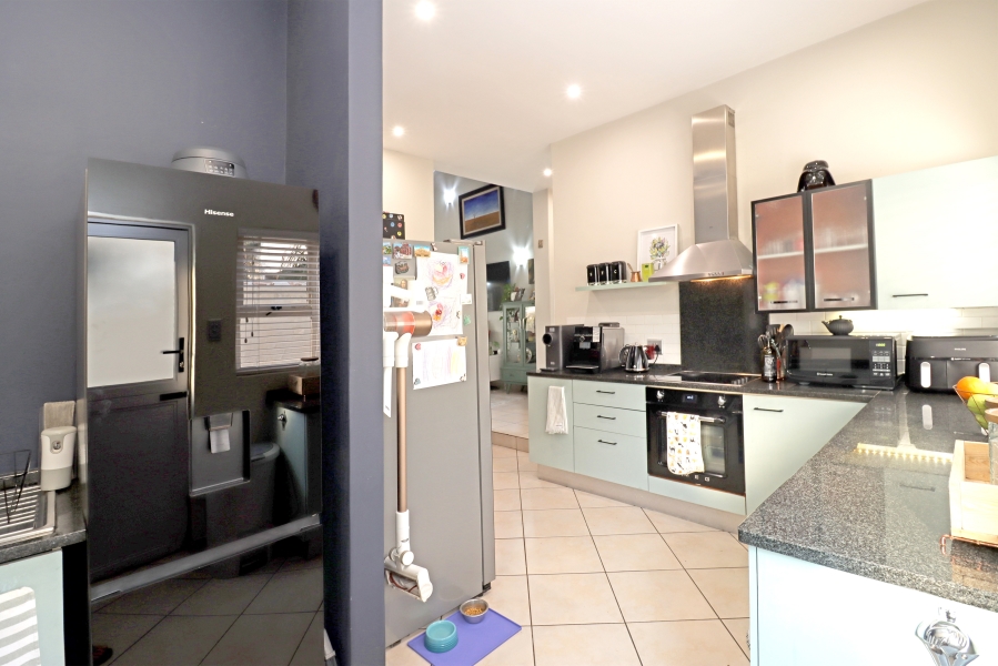 4 Bedroom Property for Sale in North Riding Gauteng