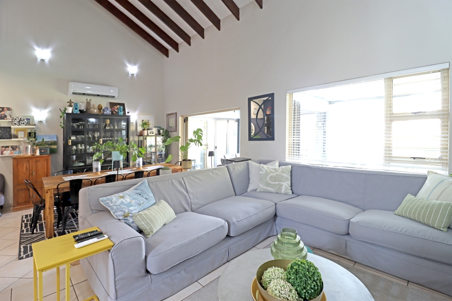 4 Bedroom Property for Sale in North Riding Gauteng