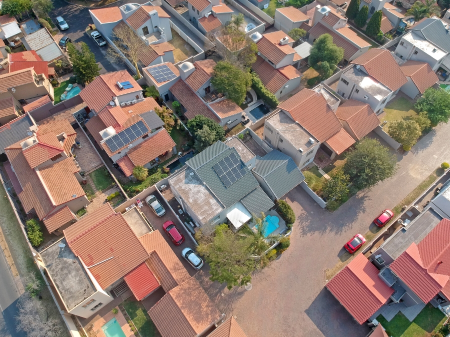 4 Bedroom Property for Sale in North Riding Gauteng