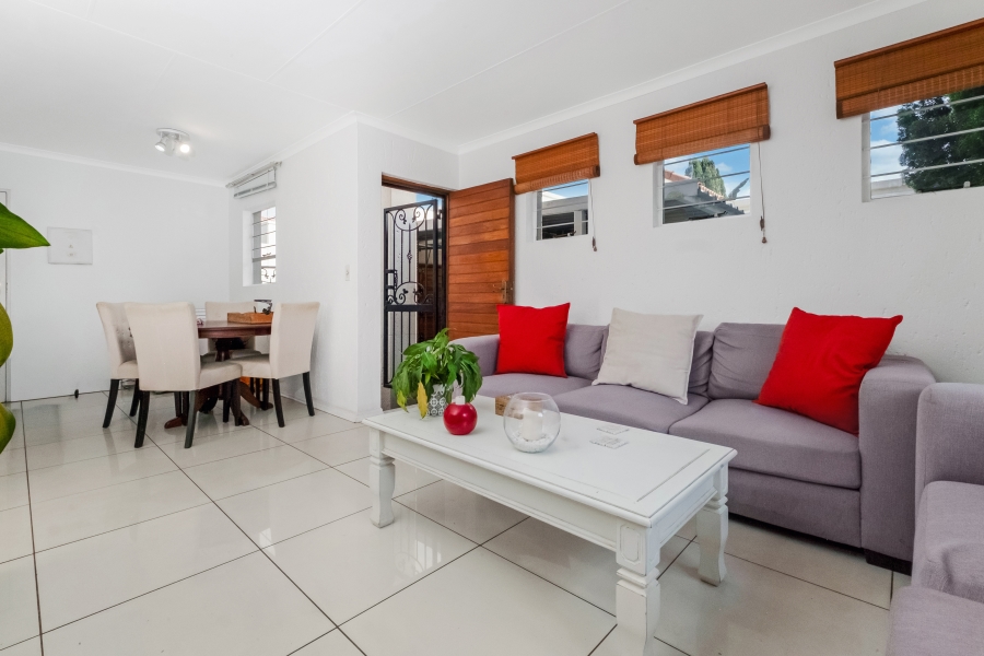 2 Bedroom Property for Sale in Morningside Gauteng