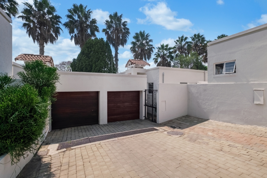 2 Bedroom Property for Sale in Morningside Gauteng