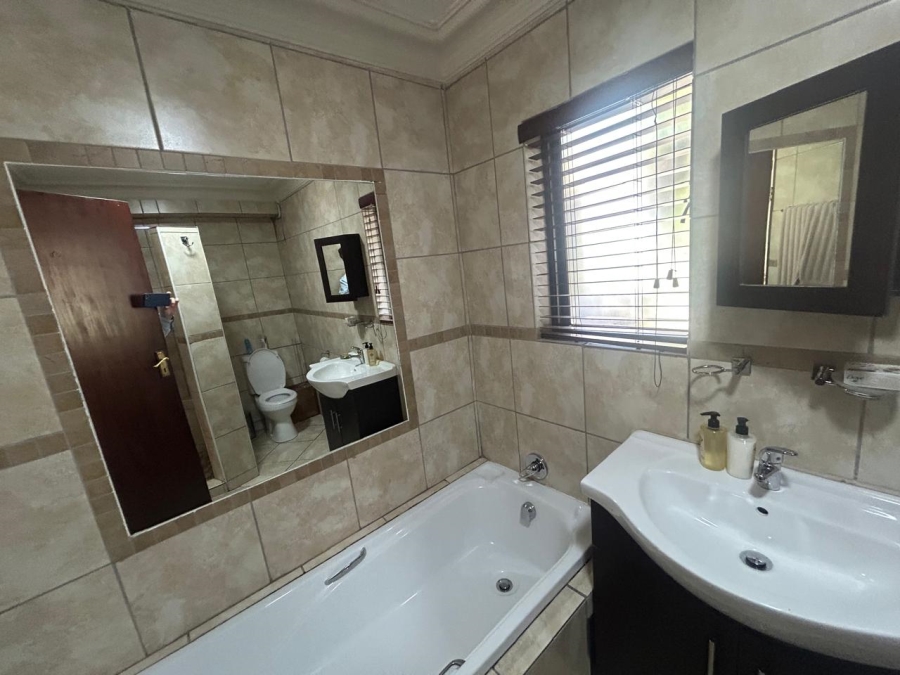 To Let 1 Bedroom Property for Rent in Hazeldean Gauteng
