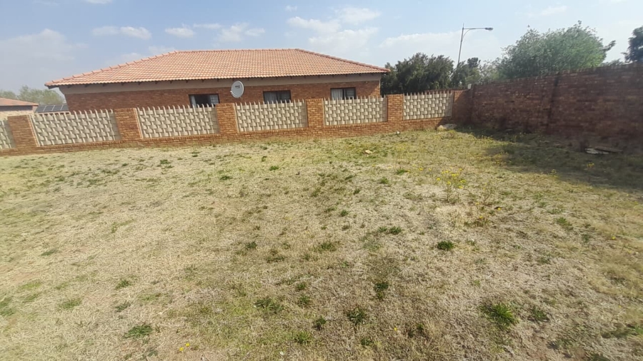 0 Bedroom Property for Sale in Ferryvale Gauteng