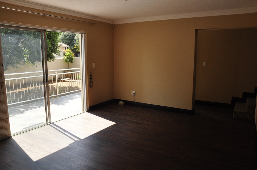 To Let 3 Bedroom Property for Rent in Kyalami Hills Gauteng
