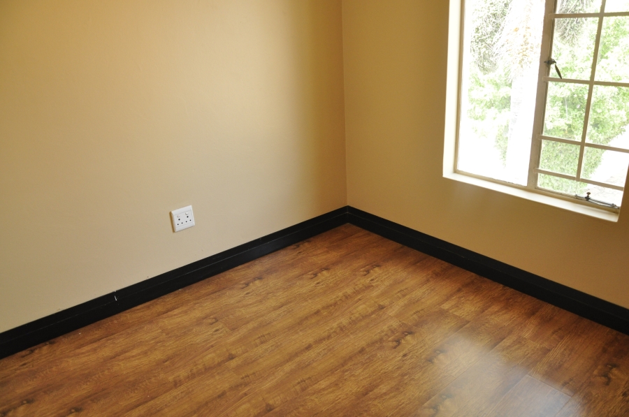 To Let 3 Bedroom Property for Rent in Kyalami Hills Gauteng