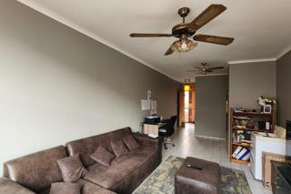 2 Bedroom Property for Sale in Pretoria North Gauteng