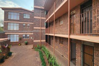 2 Bedroom Property for Sale in Pretoria North Gauteng