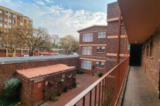 2 Bedroom Property for Sale in Pretoria North Gauteng