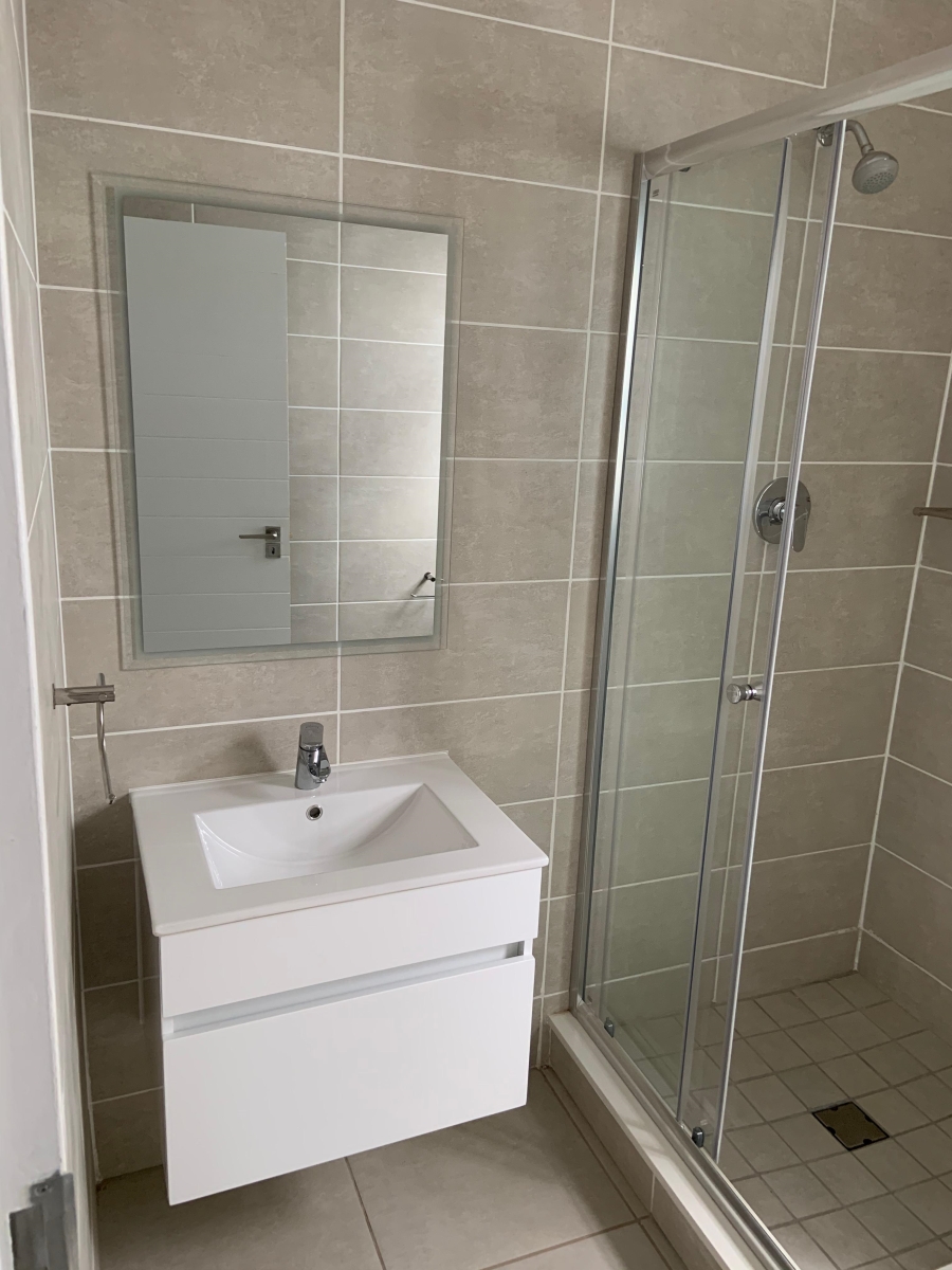 To Let 1 Bedroom Property for Rent in Linbro Park Gauteng