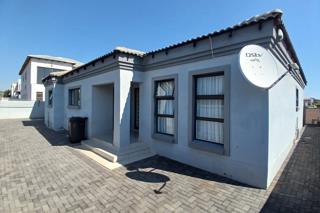 3 Bedroom Property for Sale in The Orchards Gauteng