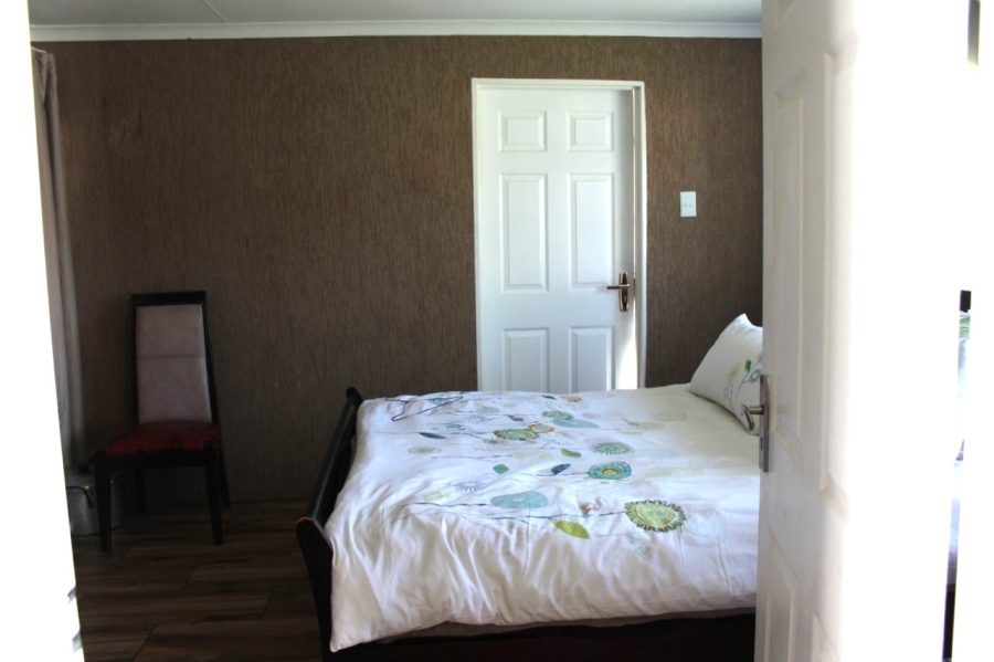 To Let 6 Bedroom Property for Rent in Mayberry Park Gauteng